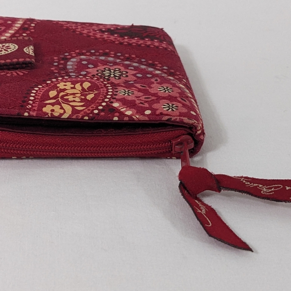 Vera Bradley Retired Mesa Red Burgundy Bifold Wallet Change ID Bandana Paisley - Picture 6 of 13